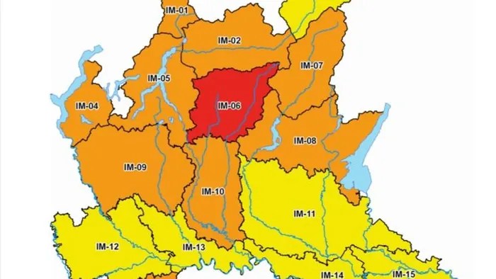 Allerta rossa maltempo per martedì 8: chiudono le scuole superiori in valle, ma resta aperto il plesso di Ranica. “Non si esclude esondazione del&nbsp;Serio”.