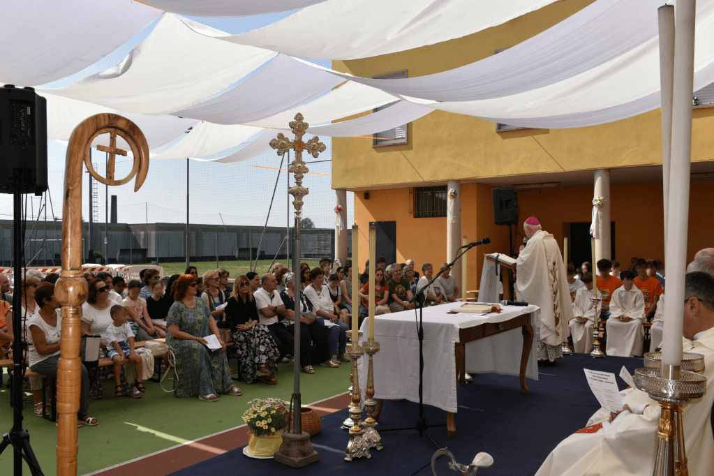 Panoramica della Messa per il Centenario dell'Oratorio.